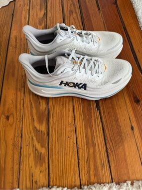 Hoka One One Bondi 9 - New with Tags. Size 13